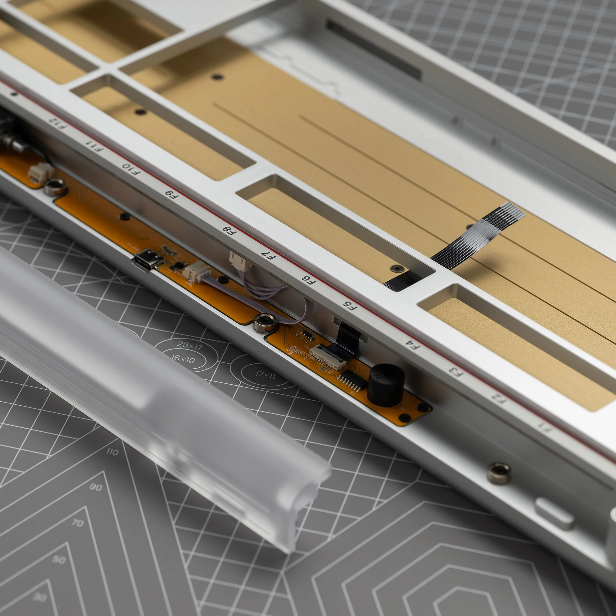 Class 100 - Image 6