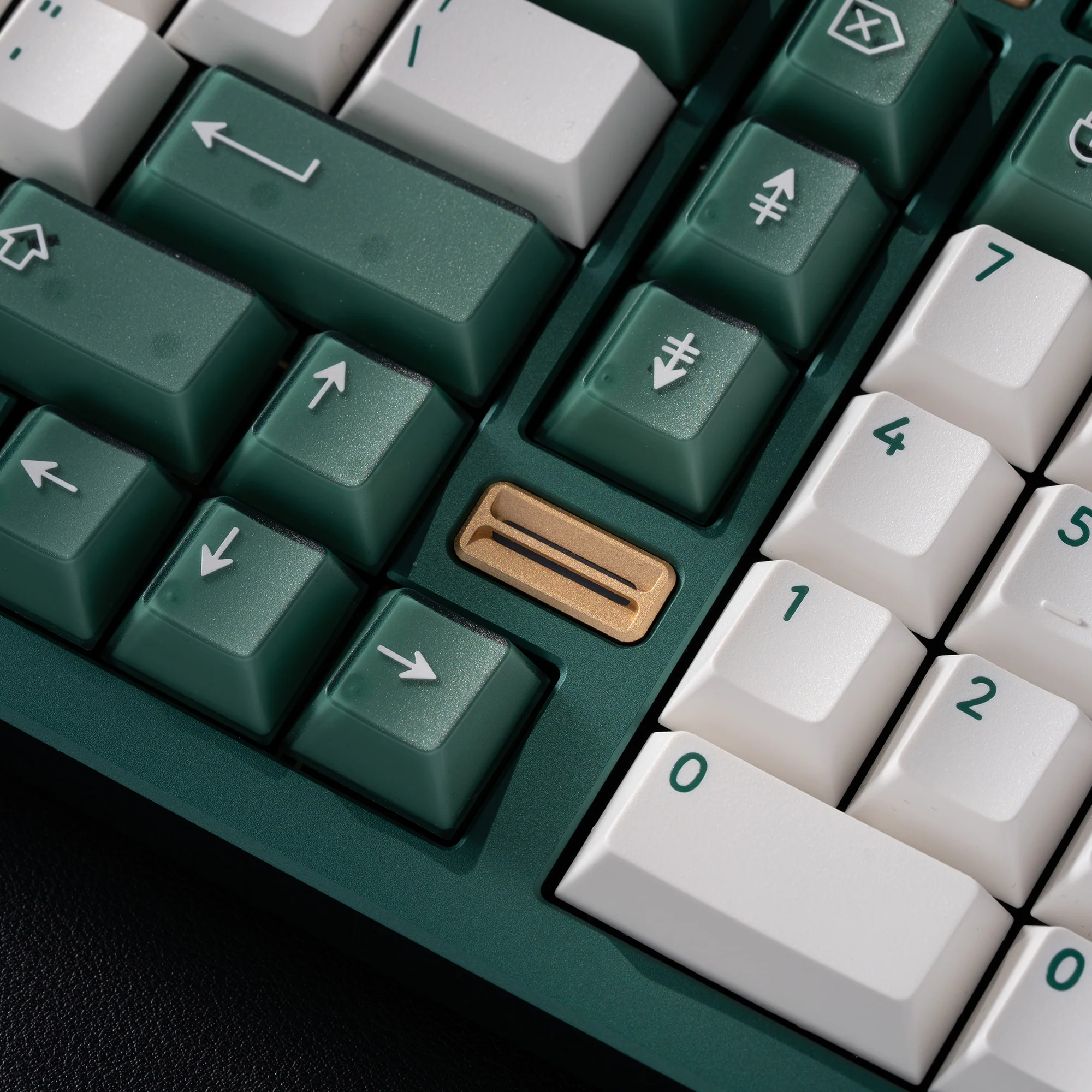 Ready to use Athena 1800 Anodized Pine green with PBTfans TransGreen - Image 6