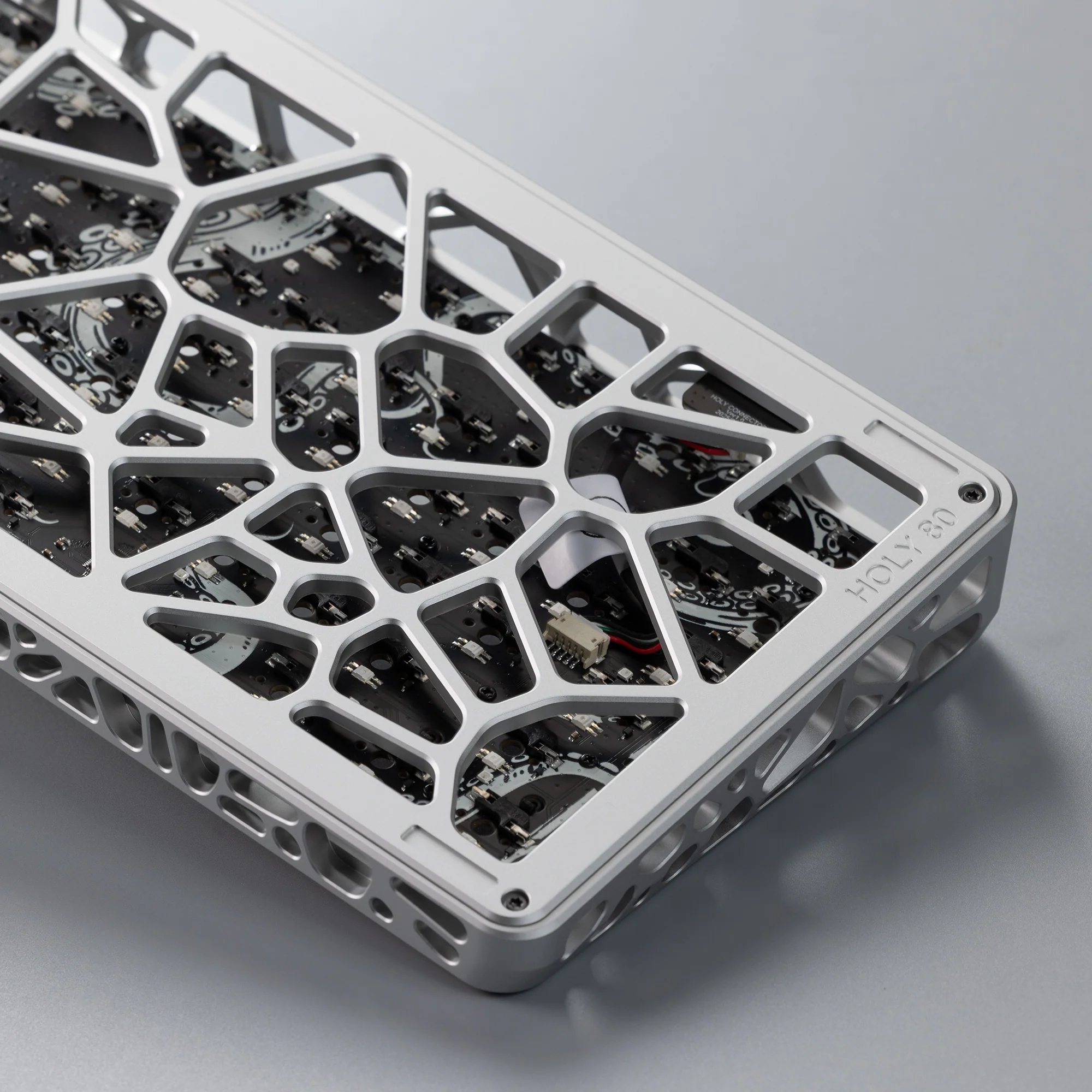 Ready To Use Holy80 Hotswap version with Lucy R2 keycaps - Image 11