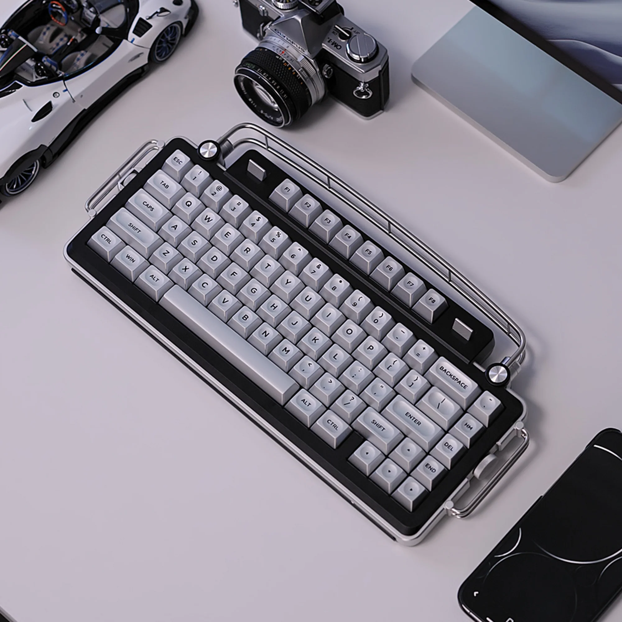 S73 - Image 3